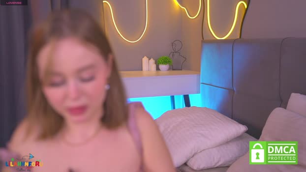 lilahhn Female Chaturbate 30-11-2025