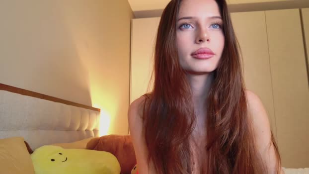 _isiah Female Chaturbate 01-12-2025