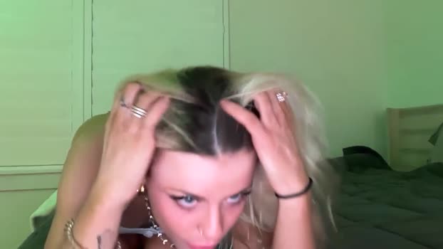ella_hill Female Chaturbate 03-12-2025