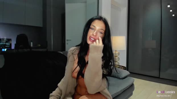 a_anna Female Chaturbate 05-12-2025