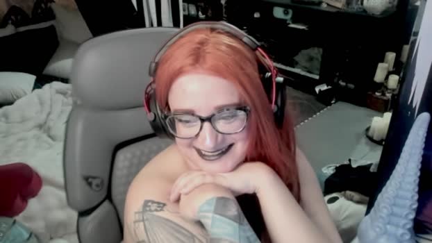 batstarial Female Chaturbate 05-12-2025