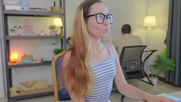 ellcrys Couple Chaturbate 06-12-2025
