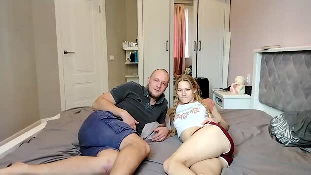 daisy_couple Couple Chaturbate 08-12-2025