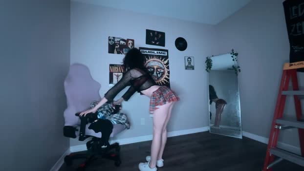 hexivu Female Chaturbate 08-12-2025