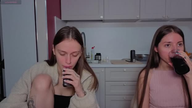 ihavepaws33 Couple Chaturbate 08-12-2025