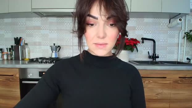 missnelly Female Chaturbate 08-12-2025