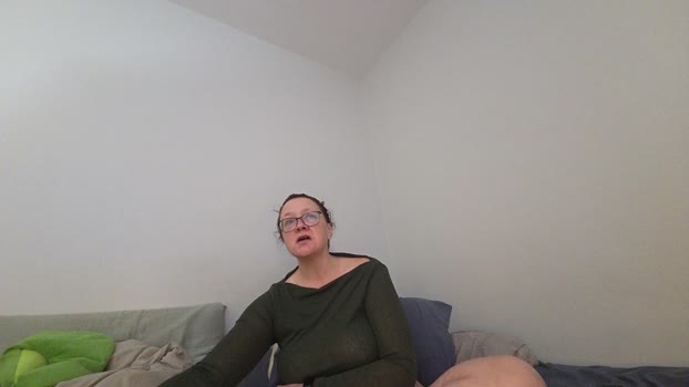 bignaturalsmilf Couple Chaturbate 08-12-2025