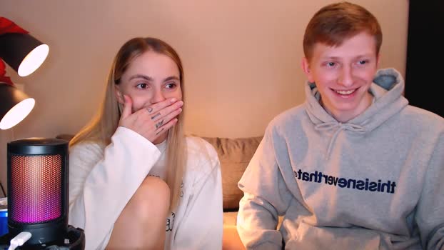julsweet Couple Chaturbate 14-12-2025
