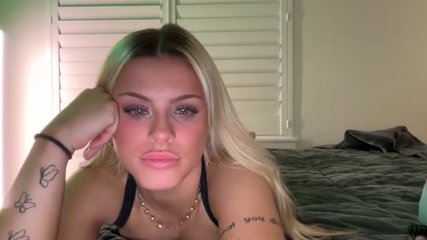 ella_hill Female Chaturbate 16-12-2025