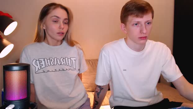 julsweet Couple Chaturbate 17-12-2025