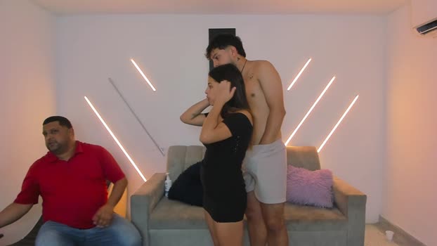 nympho_nathy_sophi Couple Chaturbate 17-12-2025