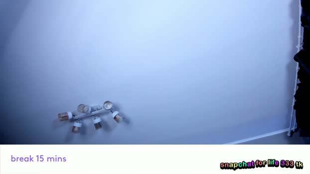 vivian_qwerty Female Chaturbate 17-12-2025