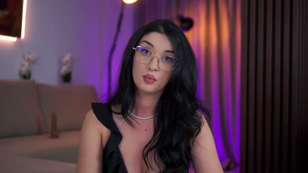daliaveyron Female Chaturbate 17-12-2025