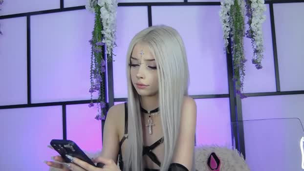 xenomy Female Chaturbate 18-12-2025