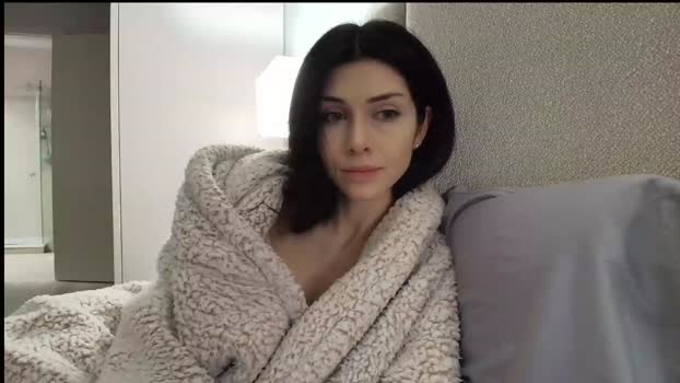 milla_bella Female Chaturbate 19-12-2025