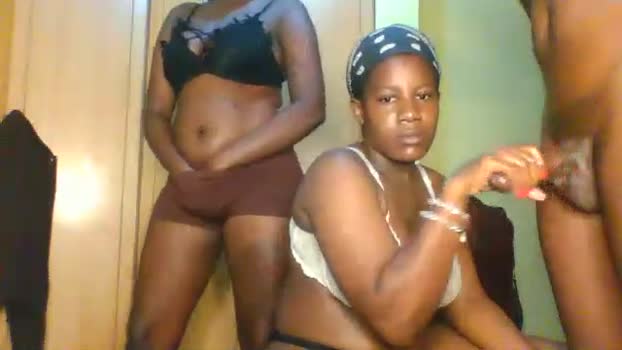 freakyg292511 Couple Chaturbate 22-12-2025