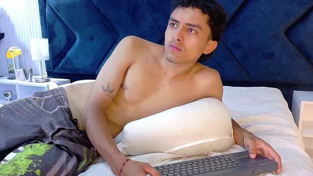 samantha_and_williams Couple Chaturbate 21-12-2025