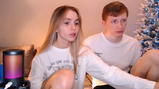 julsweet Couple Chaturbate 22-12-2025