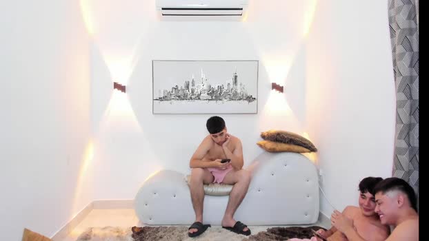 naughty_pearls Couple Chaturbate 23-12-2025