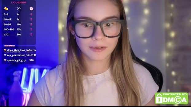 roxxxie_reid Female Chaturbate 23-12-2025