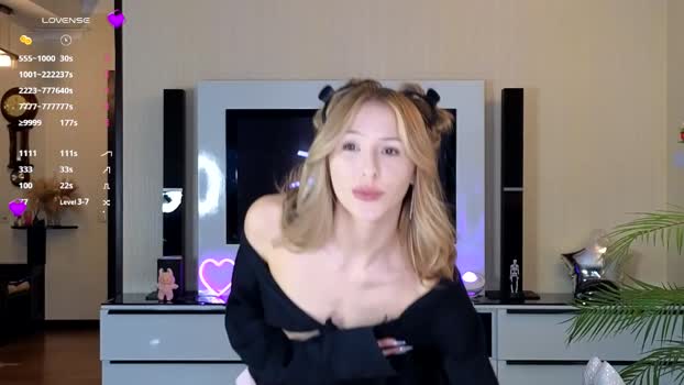 yononeey Female Chaturbate 23-12-2025
