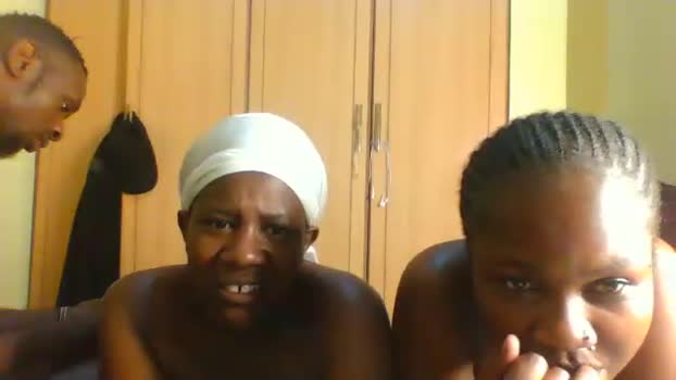 freakyg292511 Couple Chaturbate 24-12-2025