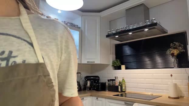 laurenbrite Female Chaturbate 23-12-2025