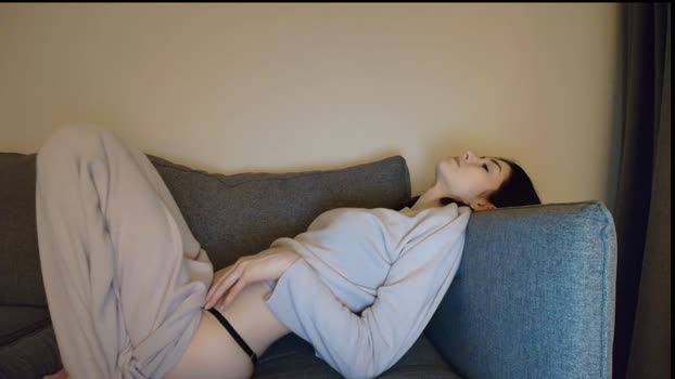 milla_bella Female Chaturbate 23-12-2025
