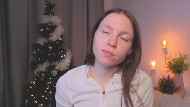 skybounty Female Chaturbate 23-12-2025