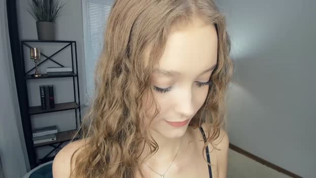 alicemelison Female Chaturbate 25-12-2025