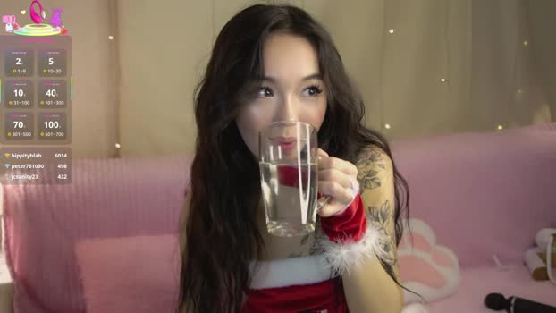 lin_kun Female Chaturbate 25-12-2025