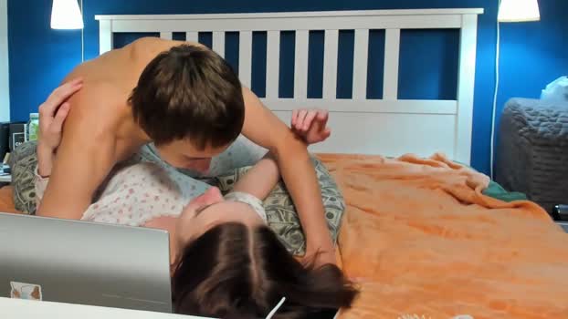 santythousand Couple Chaturbate 24-12-2025