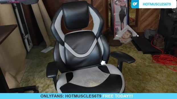 hotmuscles6t9 Couple Chaturbate 26-12-2025