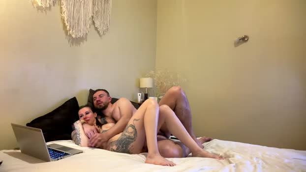 closeupfeels Couple Chaturbate 27-12-2025