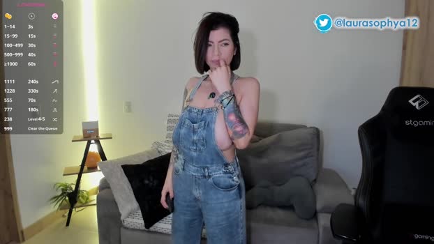laurasophya Female Chaturbate 26-12-2025