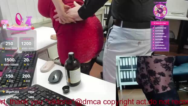 milf_viktoria Couple Chaturbate 26-12-2025