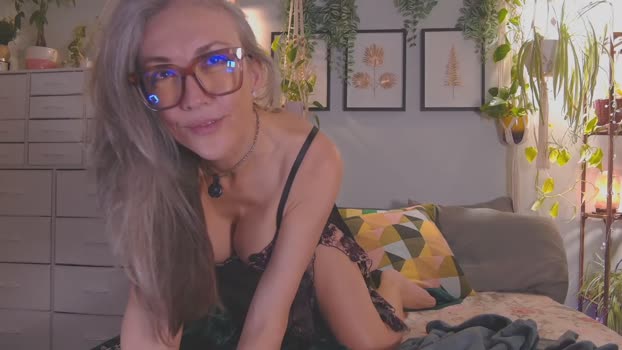 sunnie_dayz Female Chaturbate 27-12-2025