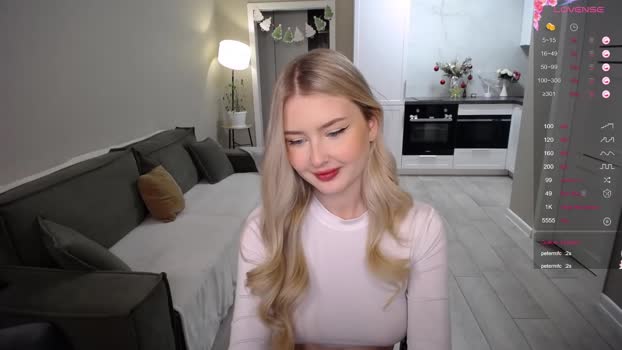 cute18cute Female Chaturbate 28-12-2025