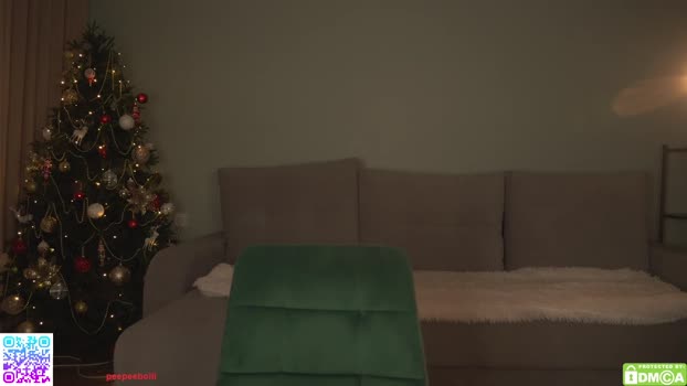 kusssecka Female Chaturbate 28-12-2025