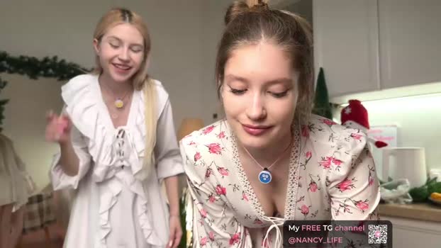 oops_my_english Couple Chaturbate 27-12-2025