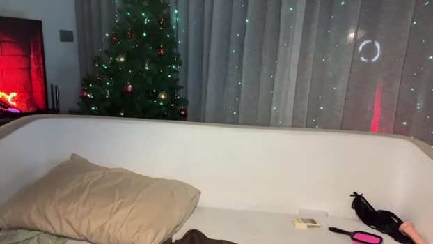 roshelle_xxx Couple Chaturbate 28-12-2025