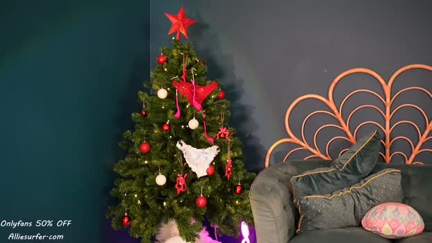 surfergirl121 Female Chaturbate 27-12-2025