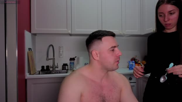 ihavepaws33 Couple Chaturbate 28-12-2025