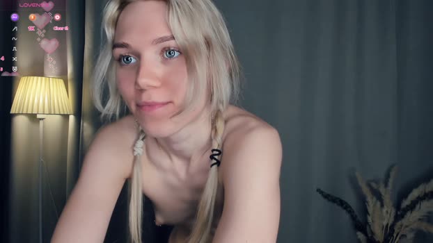 myviolet_rush Female Chaturbate 28-12-2025
