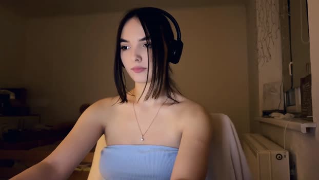 dennisethuman Female Chaturbate 30-12-2025