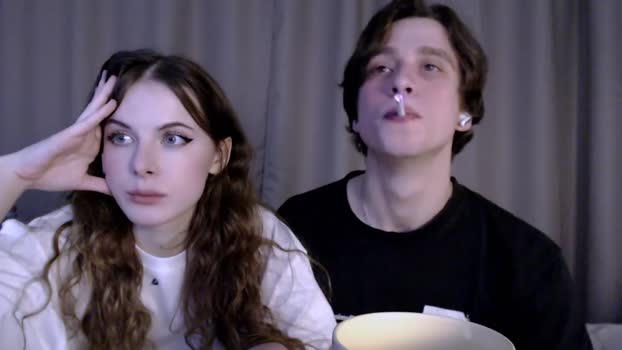 kitkatsweetspot Couple Chaturbate 31-12-2025