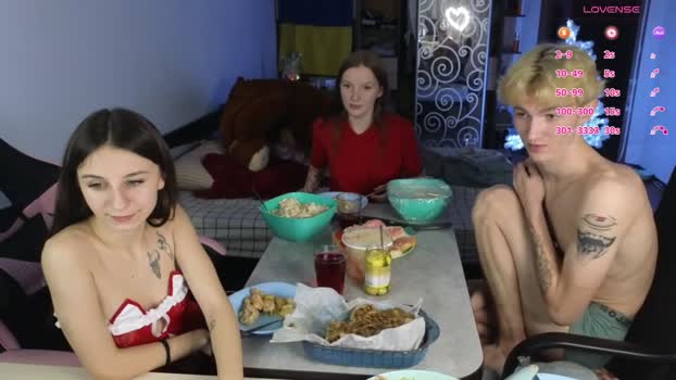 _nika_kik Couple Chaturbate 31-12-2025