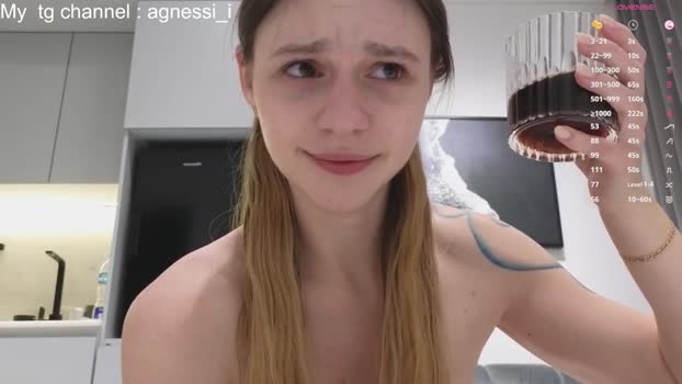 agnessi_ Female Chaturbate 01-01-2026