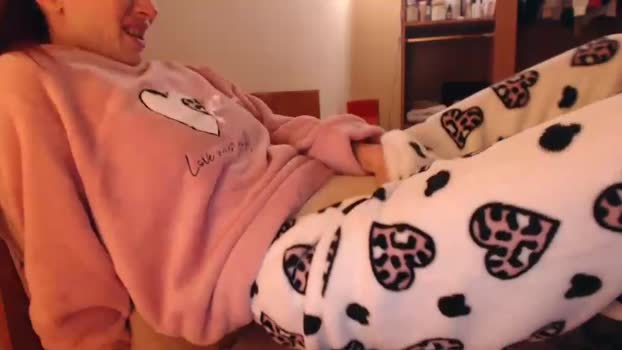 andrasweetie Couple Chaturbate 31-12-2025