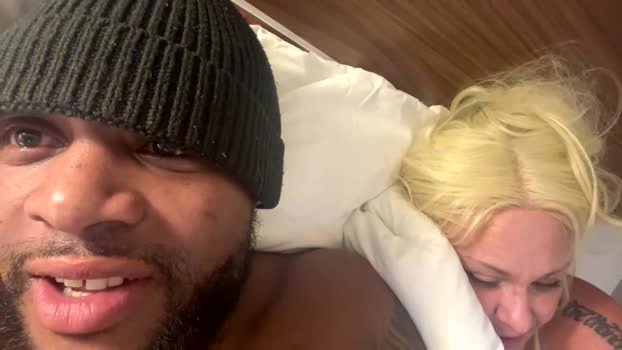 getitdaddyplease Couple Chaturbate 01-01-2026